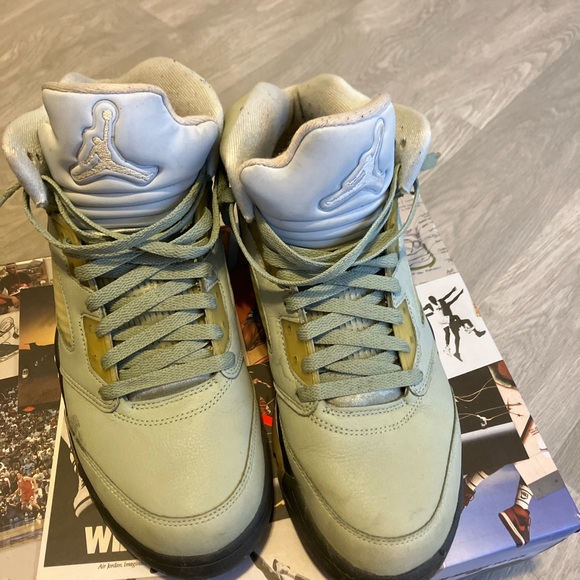 Jordan Athletic Shoes - Cream and Gray main image 5
